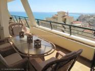 Luxury holiday rental apartment in Benalmadena walking distance to the beach,  with terrace, hot-tub, communal pool and wi-fi